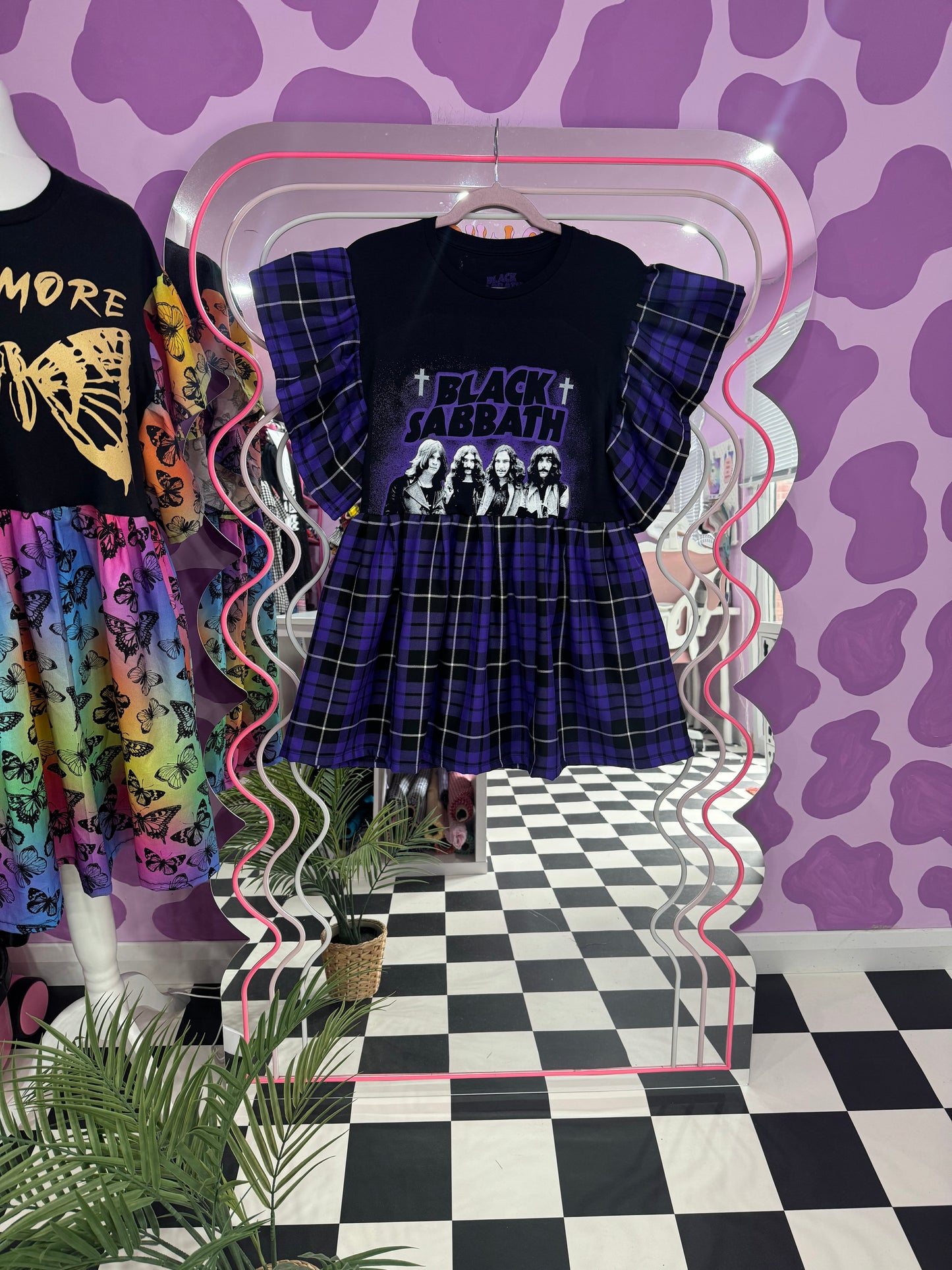 BLACK SABBATH SMOCK (S)