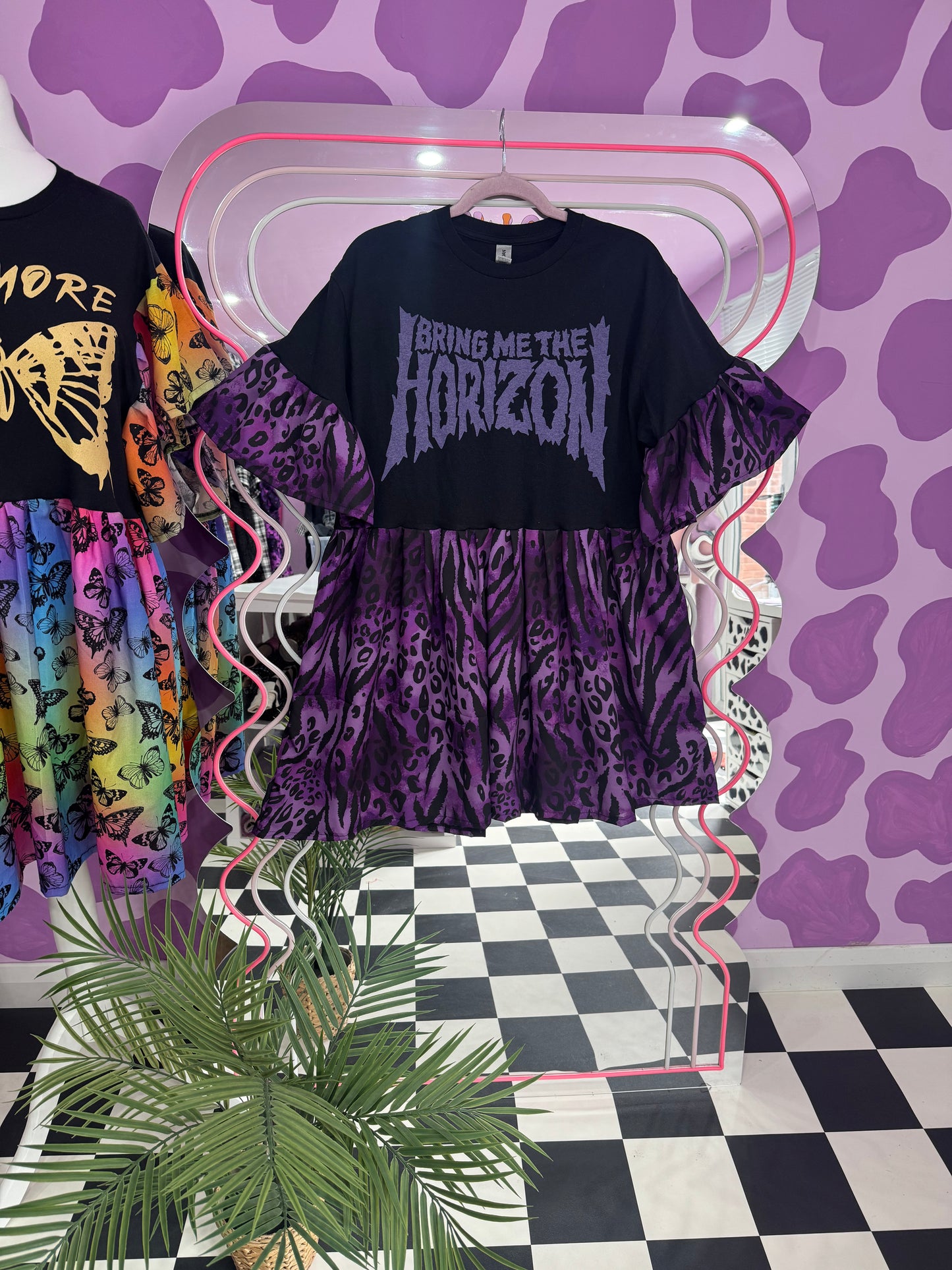 BMTH SMOCK (M)
