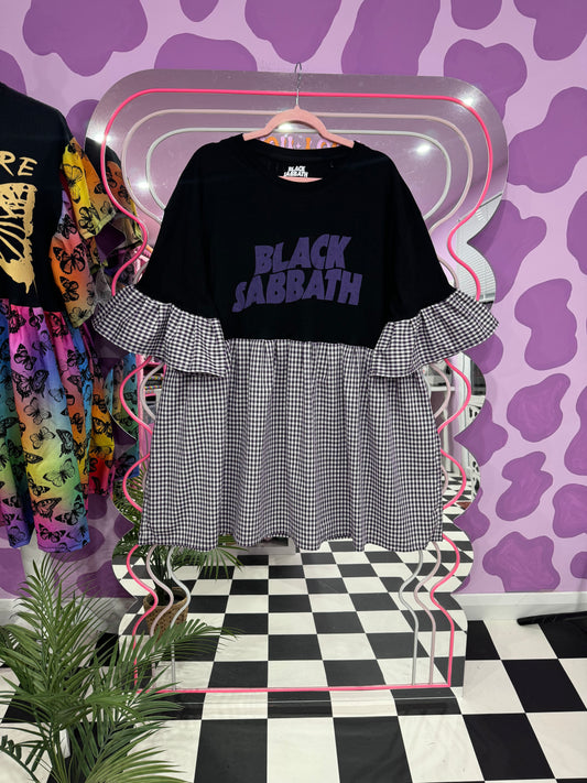 BLACK SABBATH SMOCK (3XL)