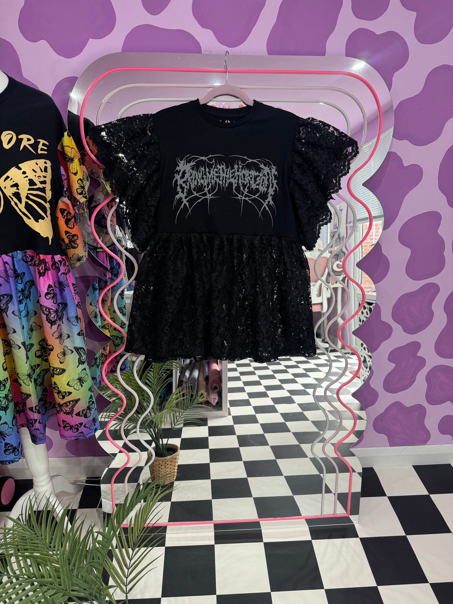 BMTH SMOCK (M)