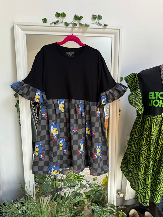 Upcycled Smocks | Send in your t-shirt & fabric!