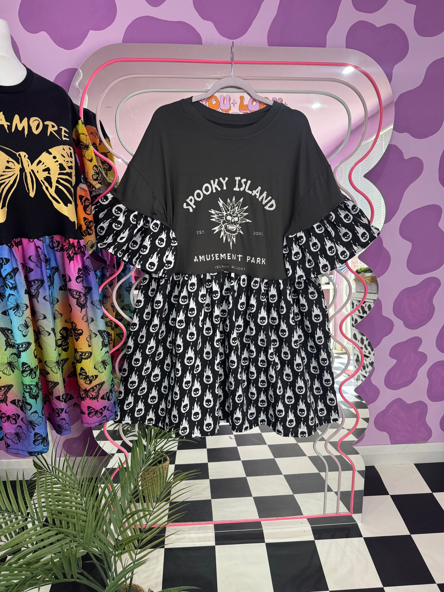 SPOOKY ISLAND SMOCK (XL)