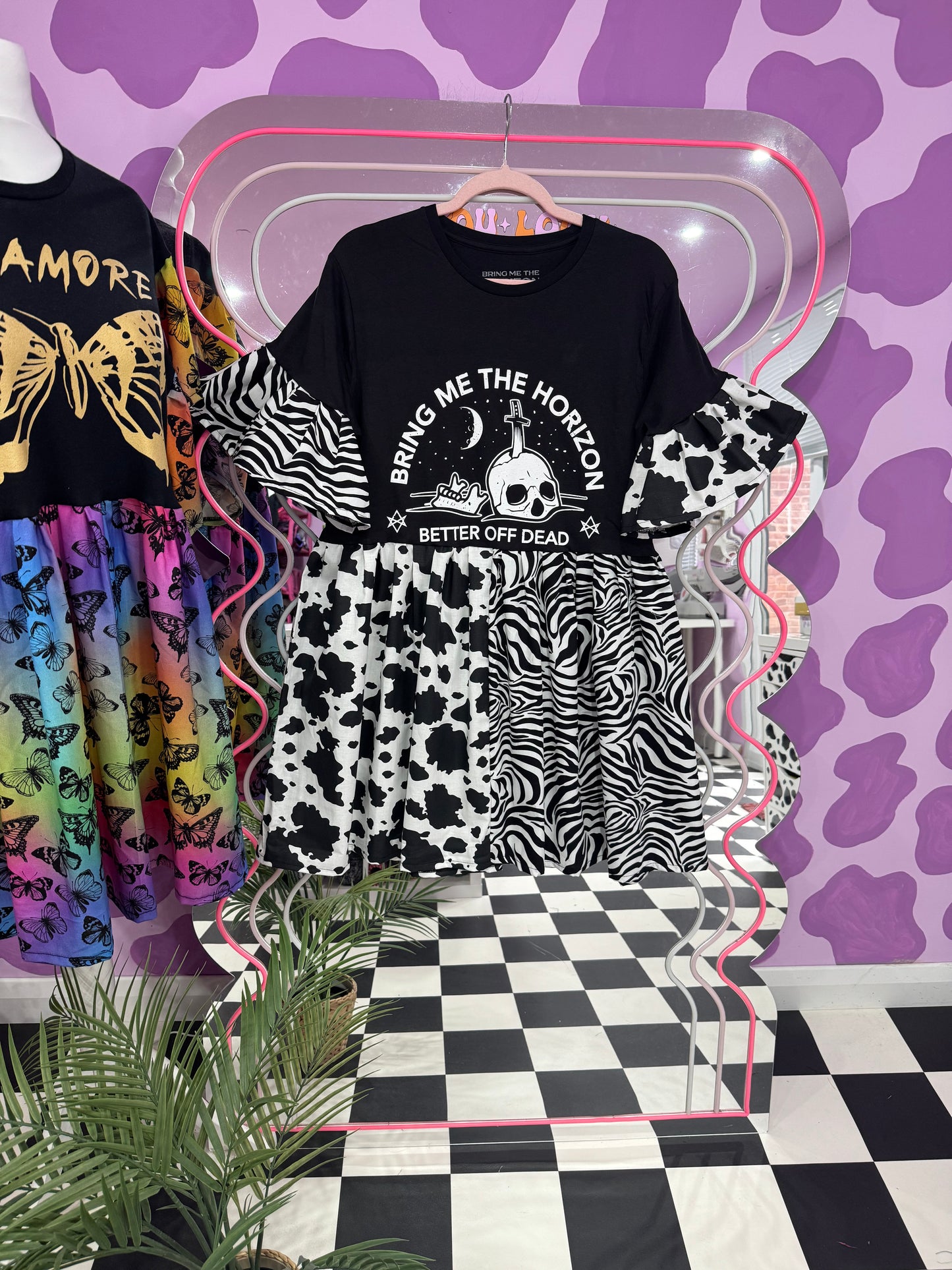 BMTH SMOCK (M)