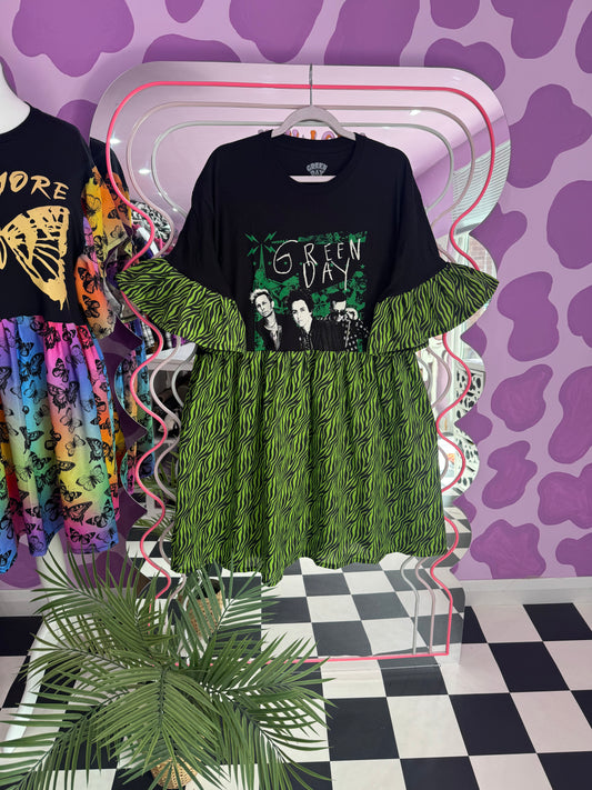 GREEN DAY SMOCK (XL)