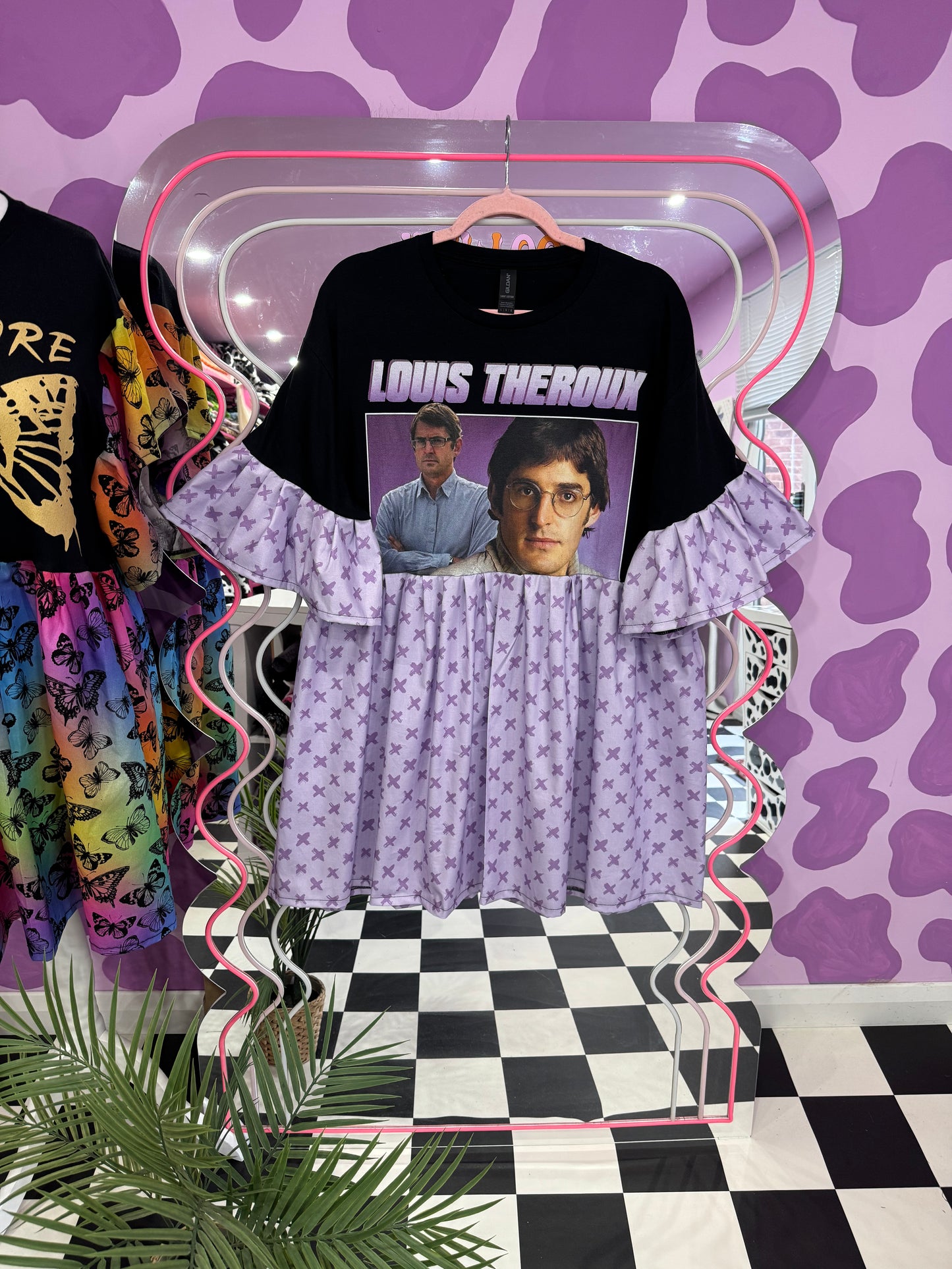 LOUIS THEROUX SMOCK (L)