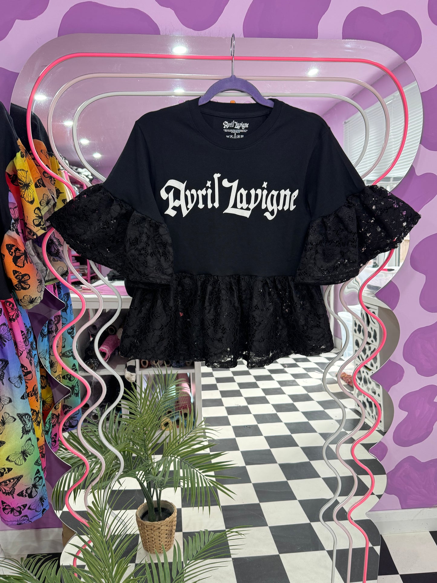 AVRIL LACE TOP (S)