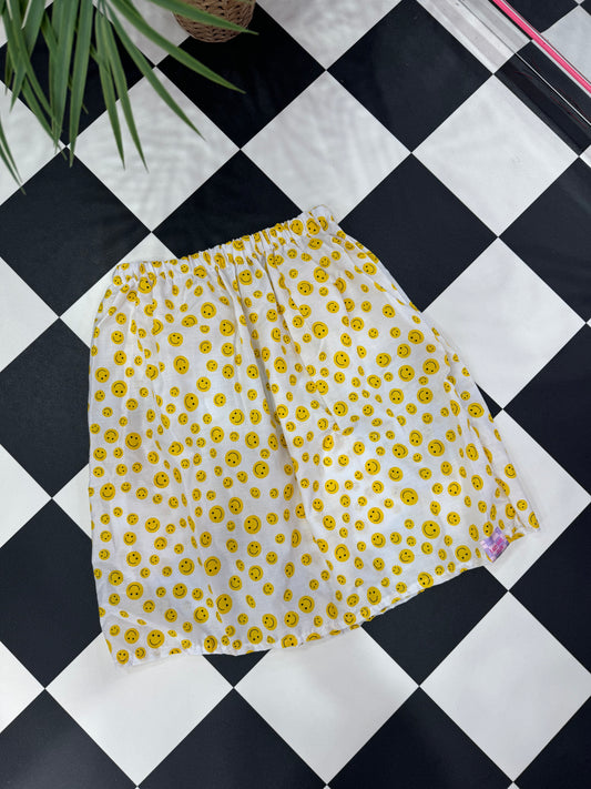 SAMPLE SALE - WHITE SMILEY SKIRT (10)
