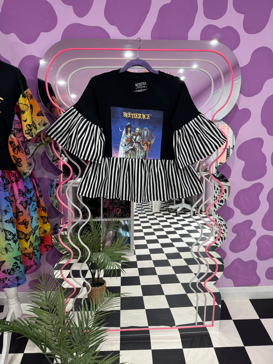 BEETLEJUICE B&W STRIPE TOP (S)