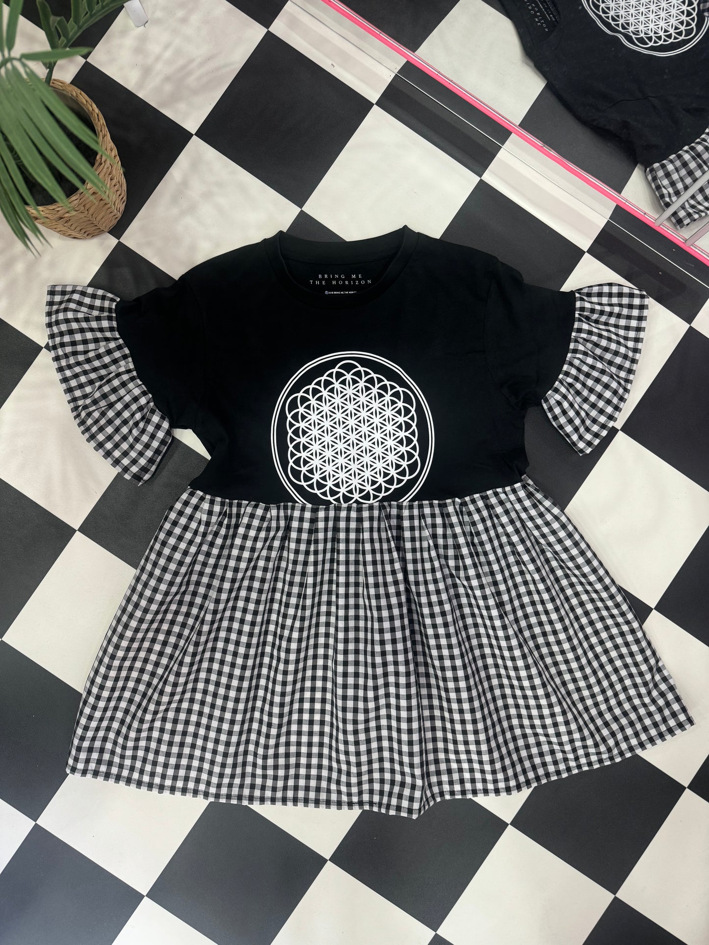 BMTH KIDS SMOCK (9-10)